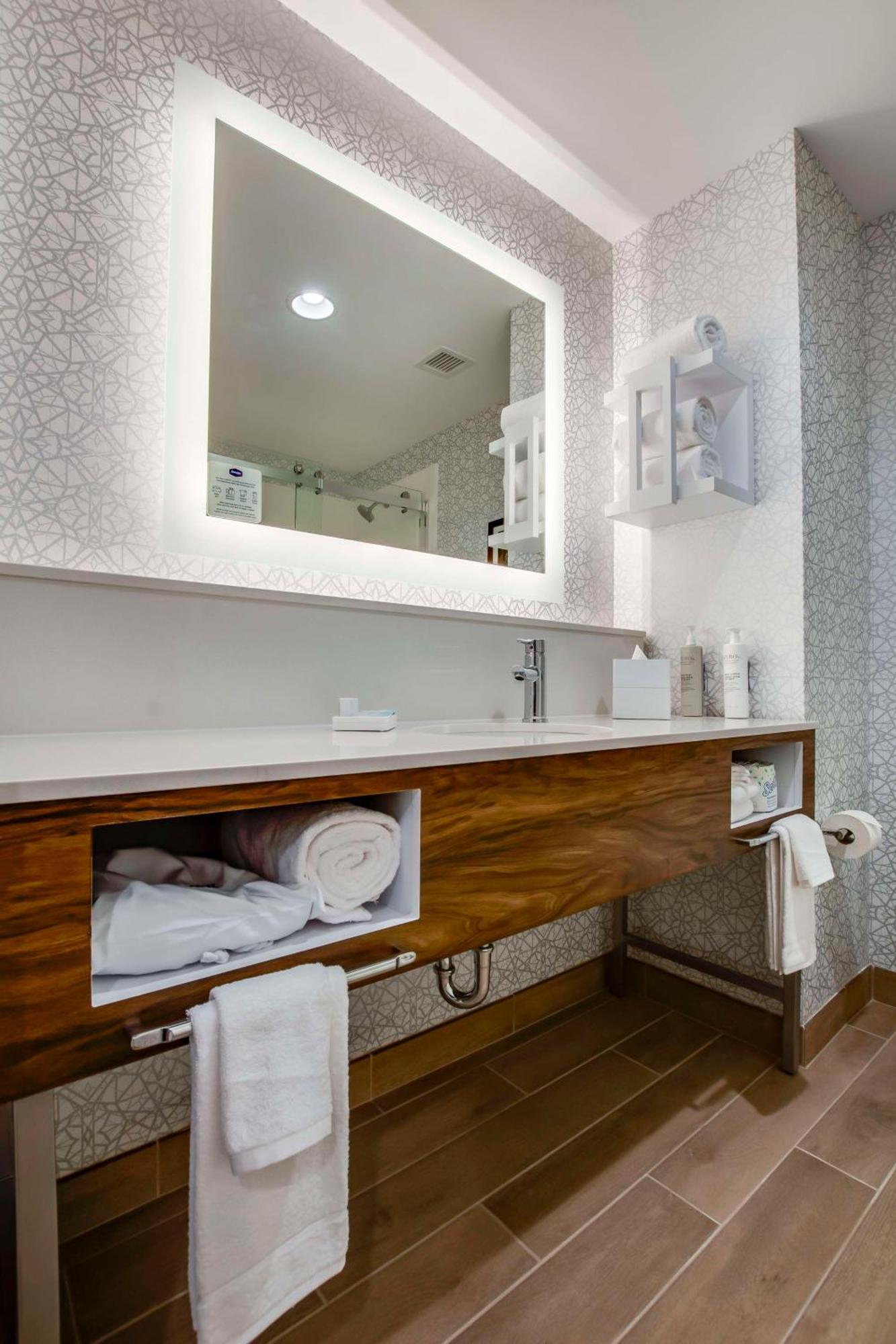Hampton Inn & Suites By Hilton Louisville East Oxmoor Ngoại thất bức ảnh